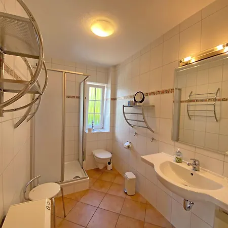 Ferienwohnung 04 Am Selliner See Апартаменти Sellin (Rugen)