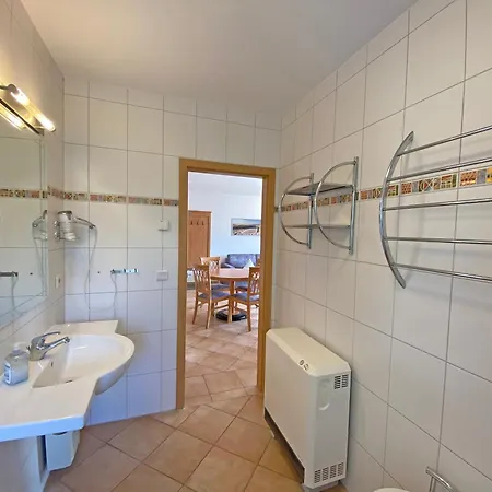 Ferienwohnung 04 Am Selliner See